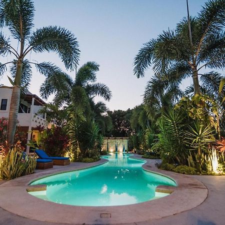 ホテル Blue Palm バカラル エクステリア 写真