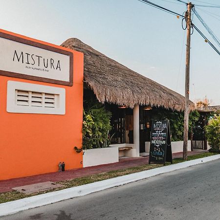 ホテル Blue Palm バカラル エクステリア 写真