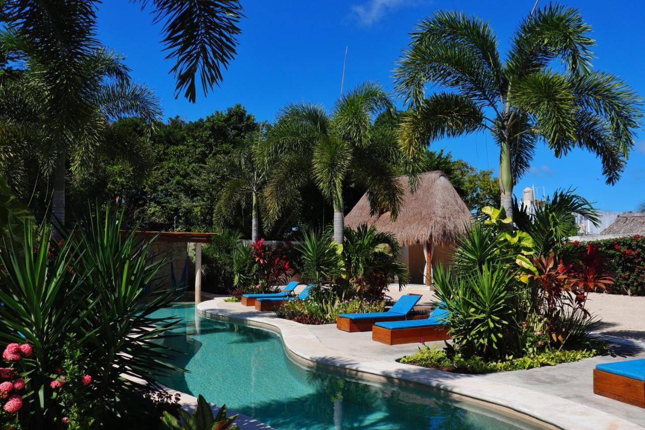 ホテル Blue Palm バカラル エクステリア 写真