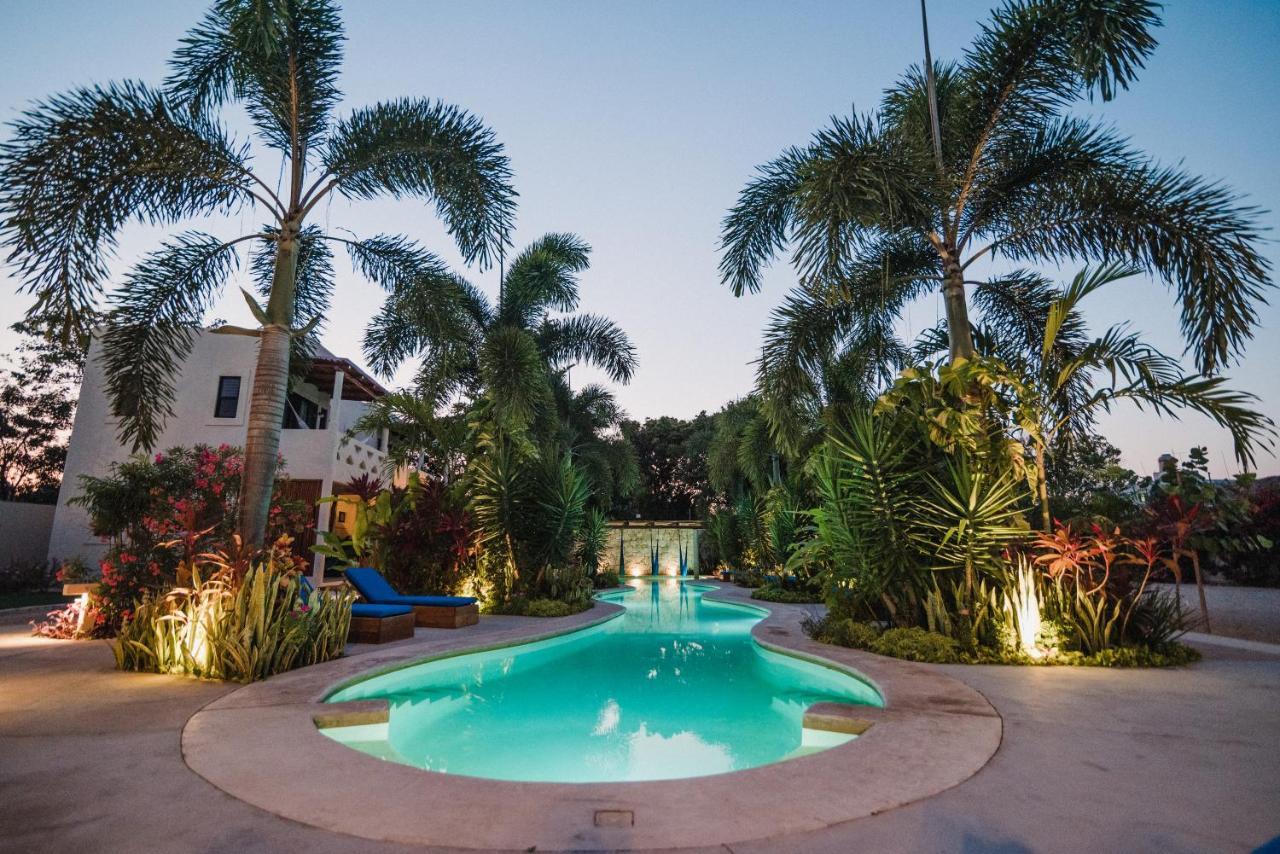 ホテル Blue Palm バカラル エクステリア 写真