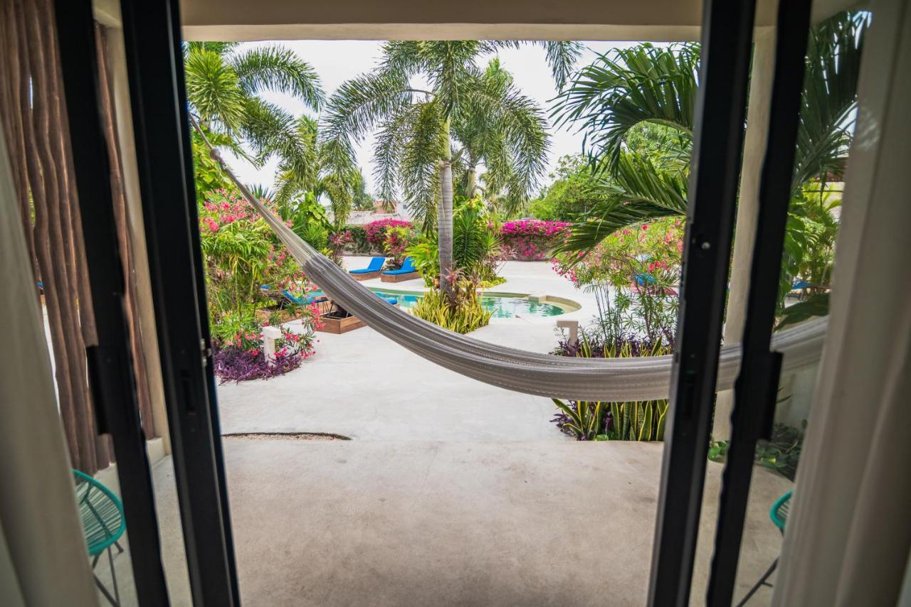 ホテル Blue Palm バカラル エクステリア 写真